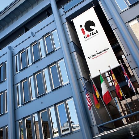 iQ Hotel Roma Esterno foto