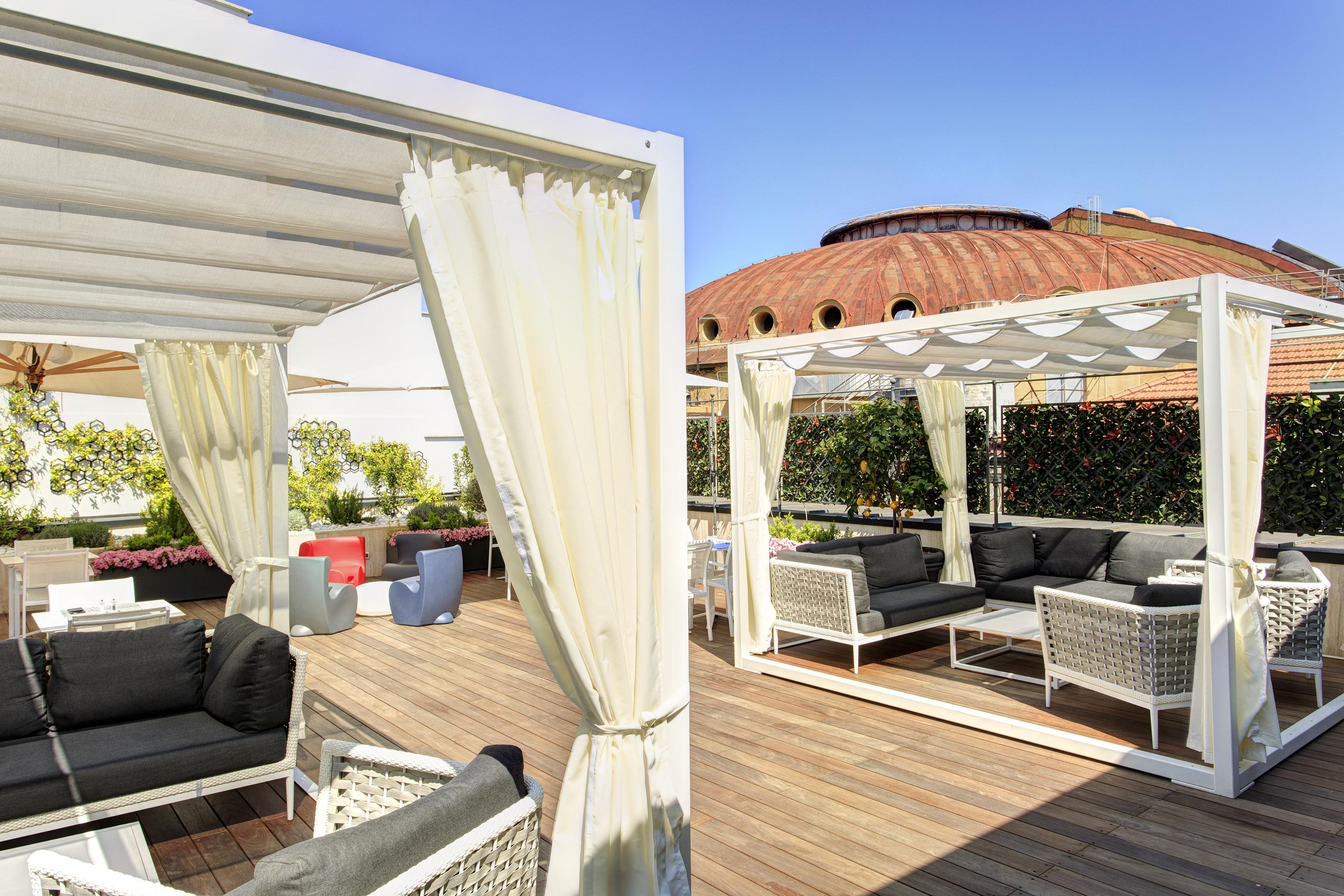 iQ Hotel Roma Esterno foto